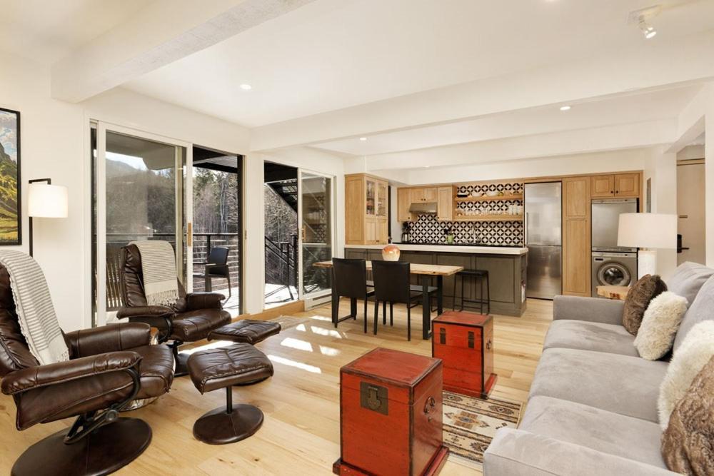 Chateau Roaring Fork Unit 25, Contemporary Condo With River Views, Close To Town アスペン エクステリア 写真